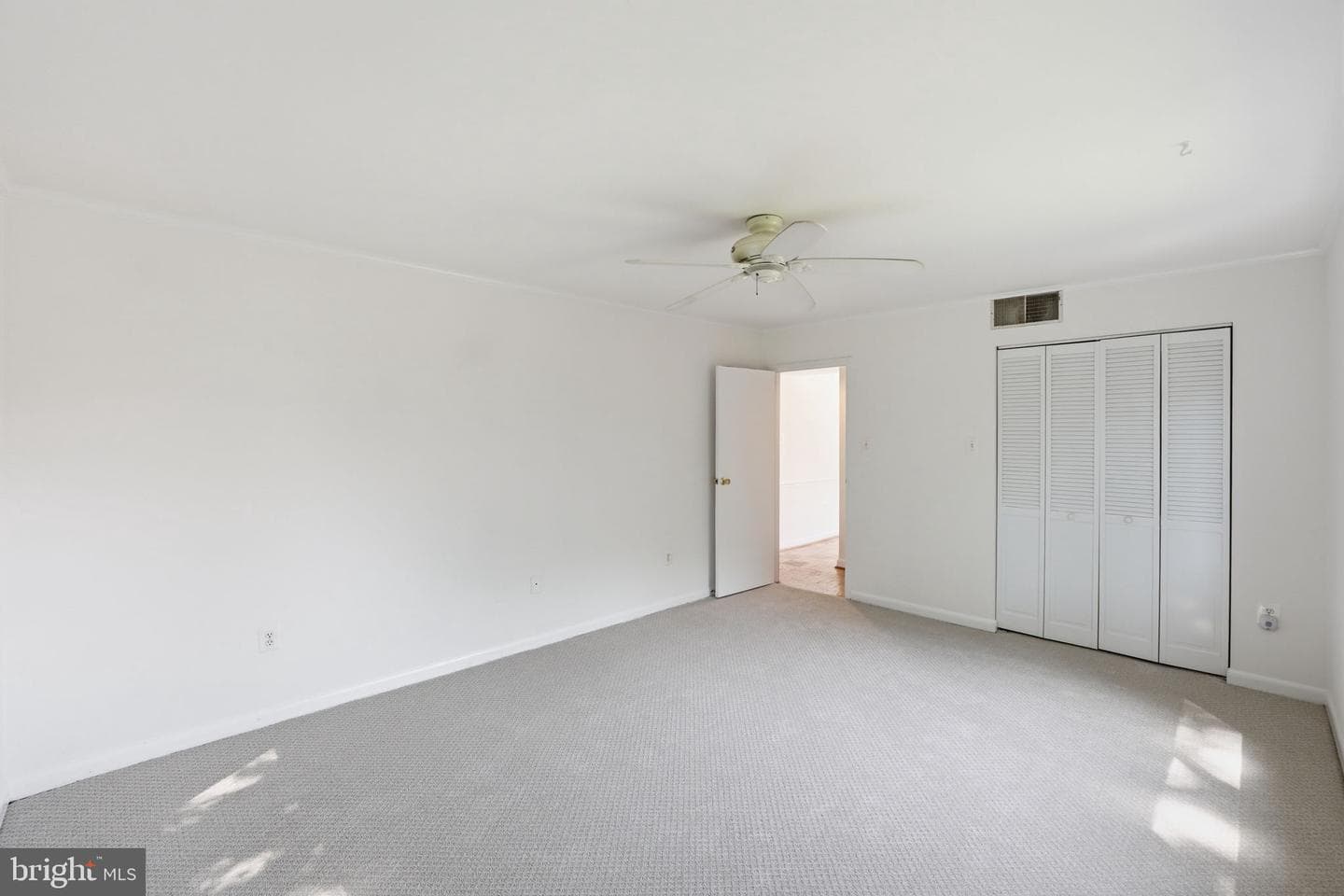 7611 Maple Avenue #808 photo 12