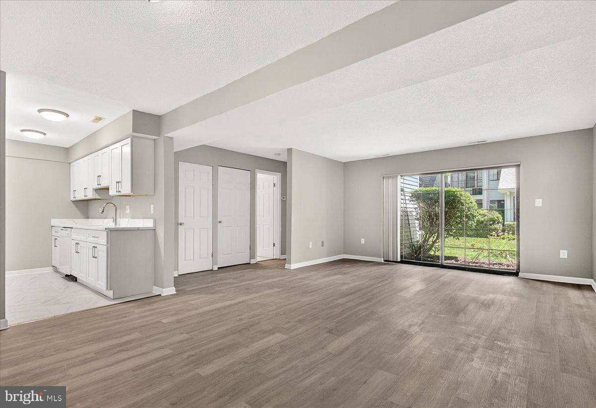 1603 Carriage House Terrace #1603-D photo 12