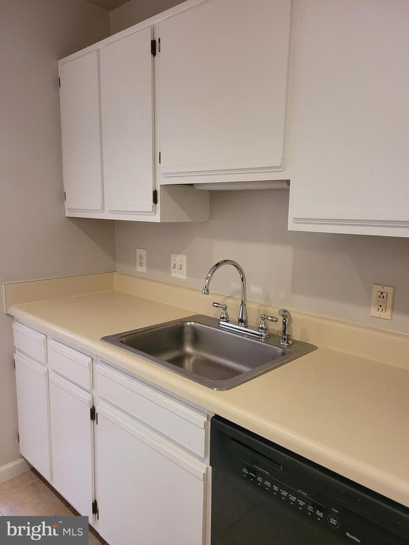 7908 Pearlbush Drive #301 photo 11