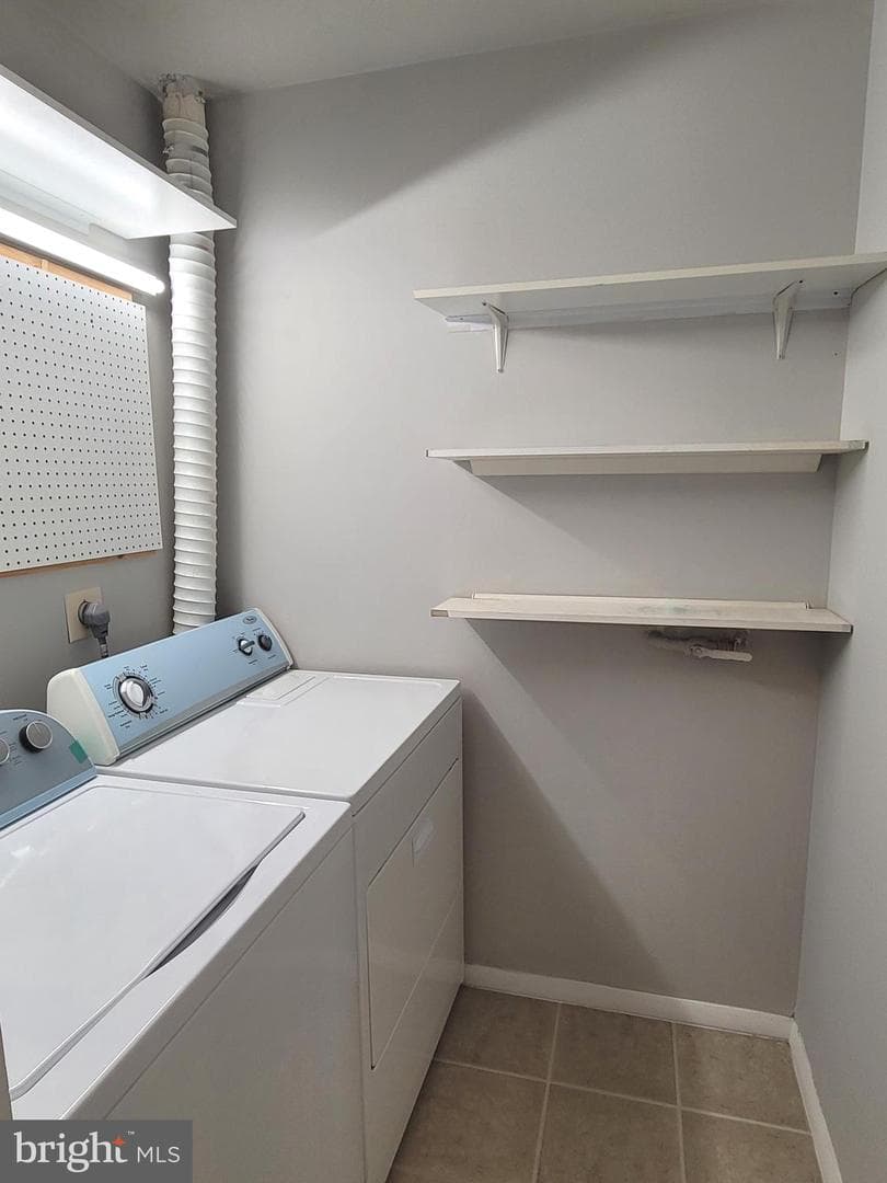 7908 Pearlbush Drive #301 photo 22