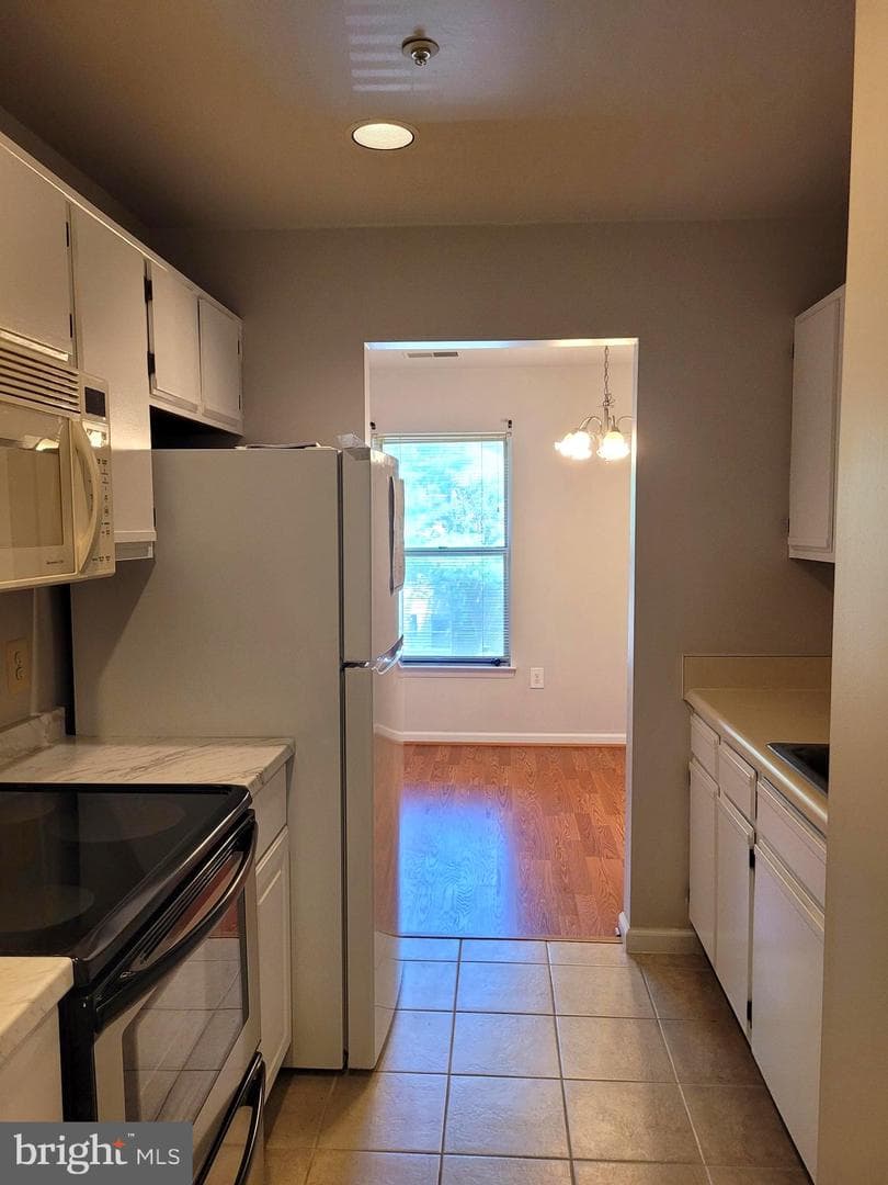 7908 Pearlbush Drive #301 photo 9