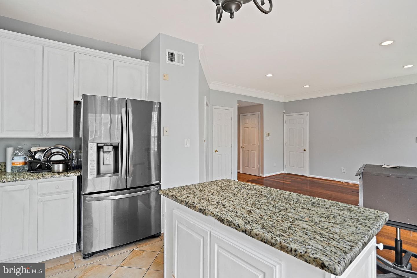 8612 Castlebar Way photo 11
