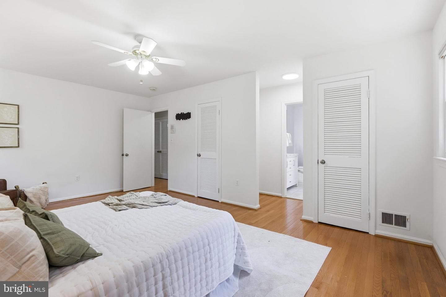 10505 Tyler Terrace photo 19