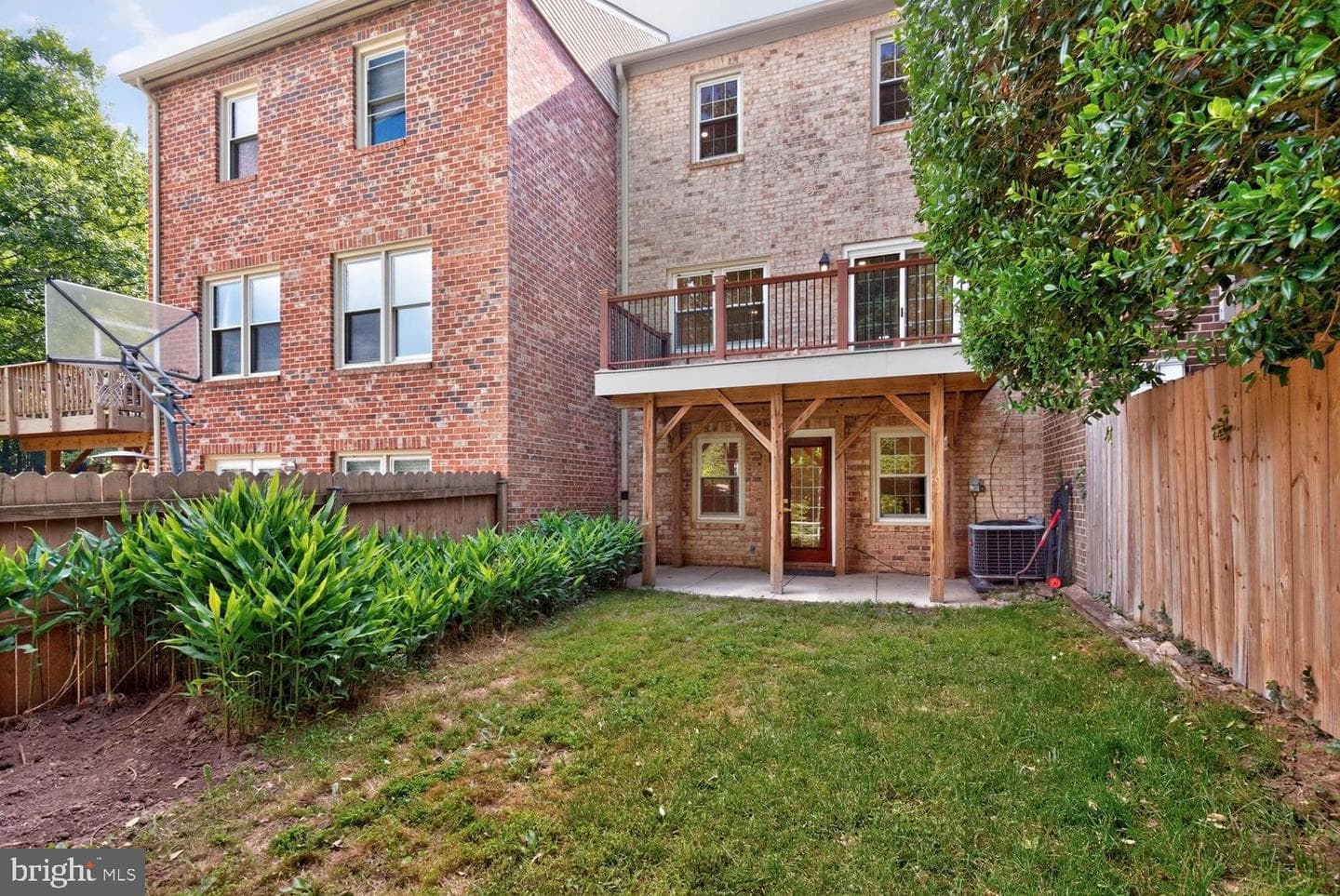 7623 Heatherton Lane photo 28