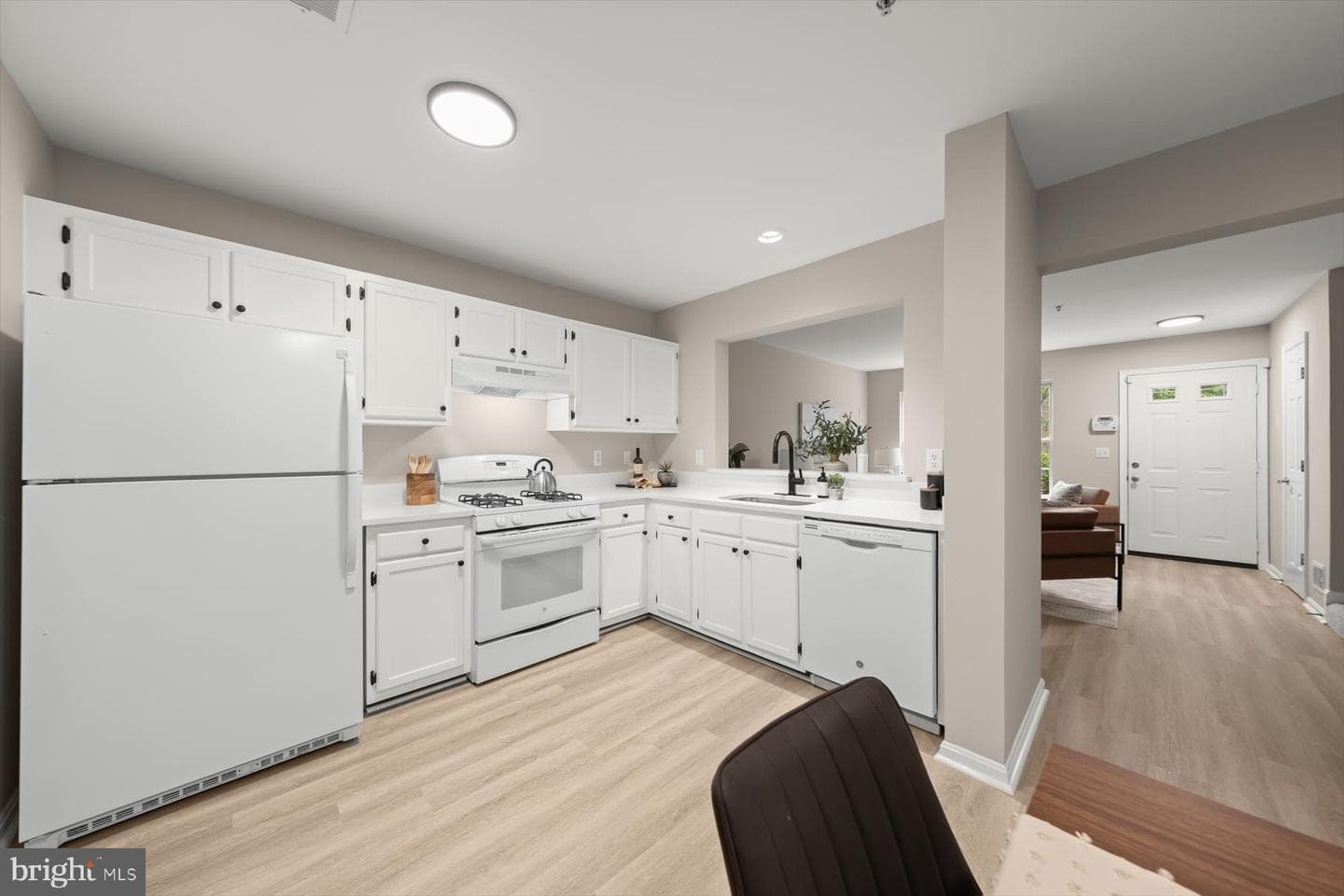 13710 Lark Song Drive photo 6