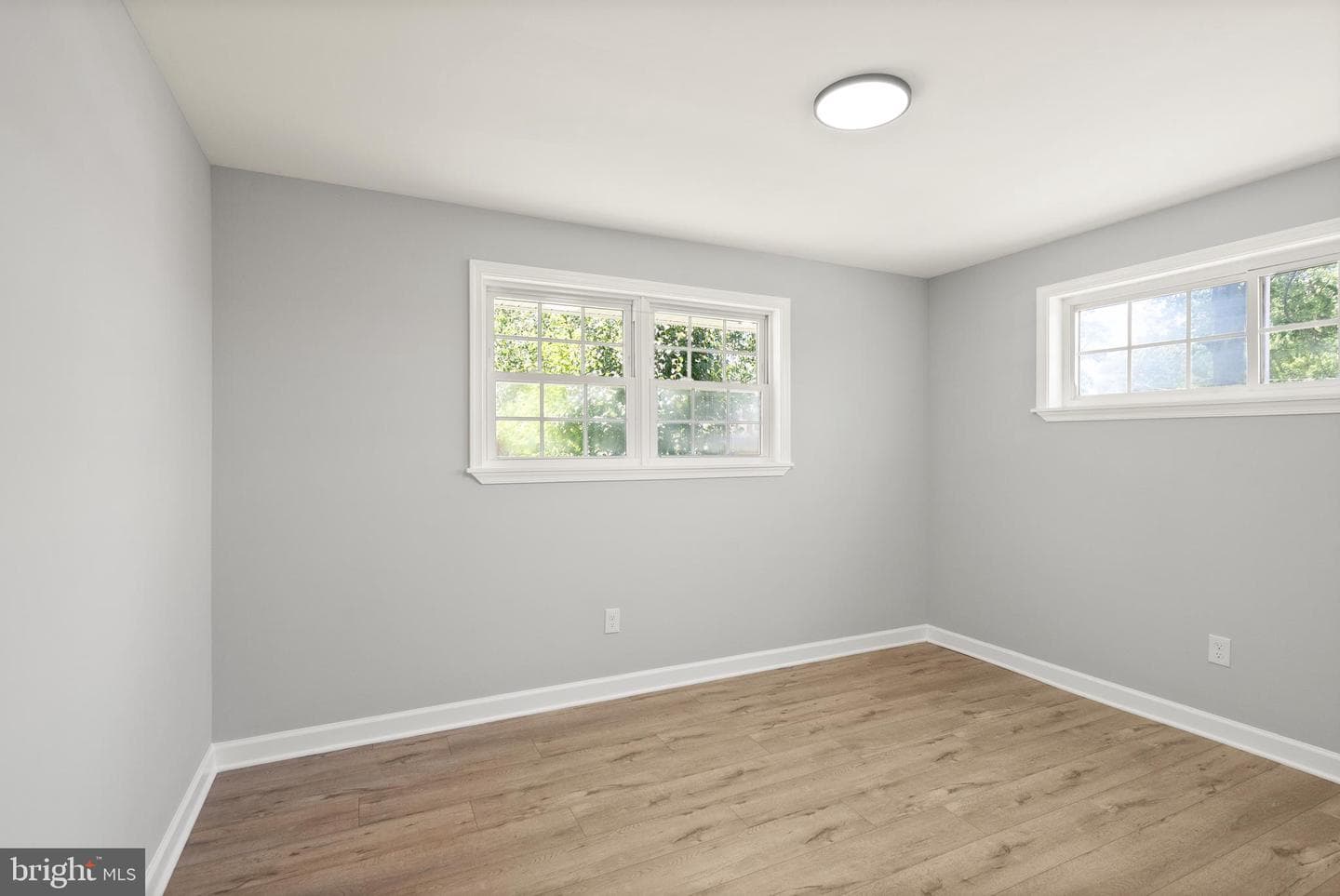 1006 Scott Avenue photo 24
