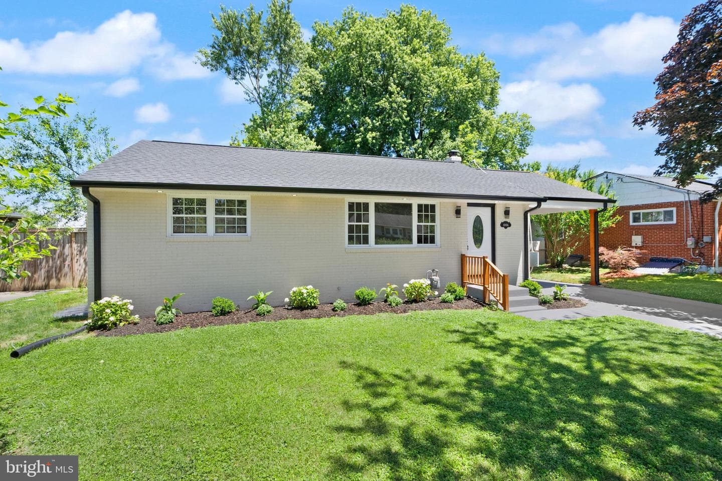 1006 Scott Avenue photo 9