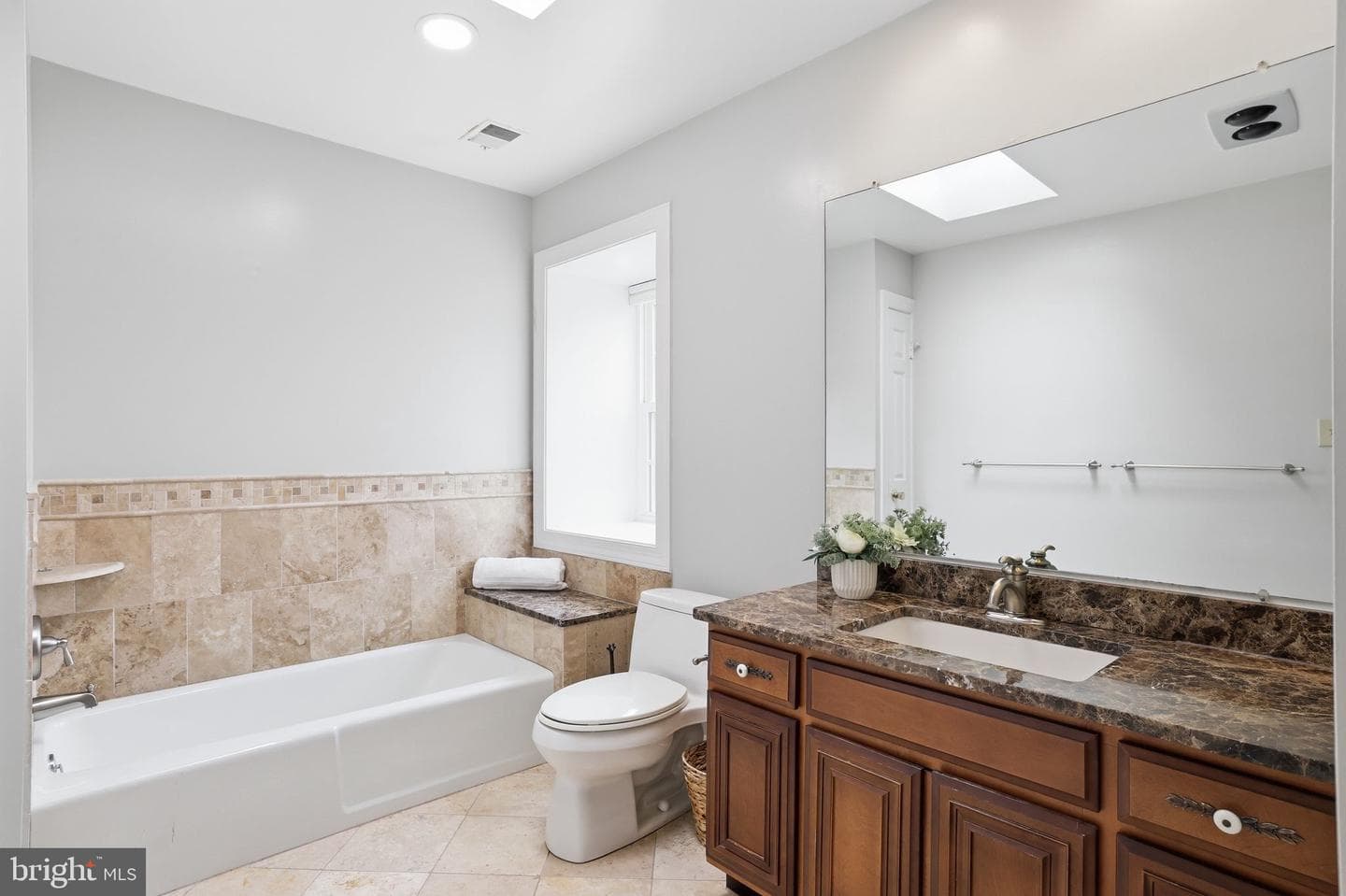 14200 White Water Way photo 32