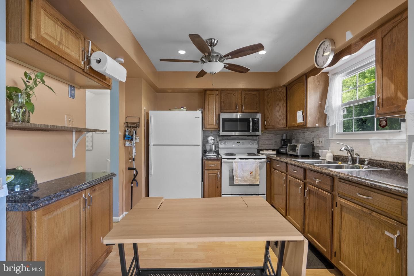 4505 Cannes Lane photo 10