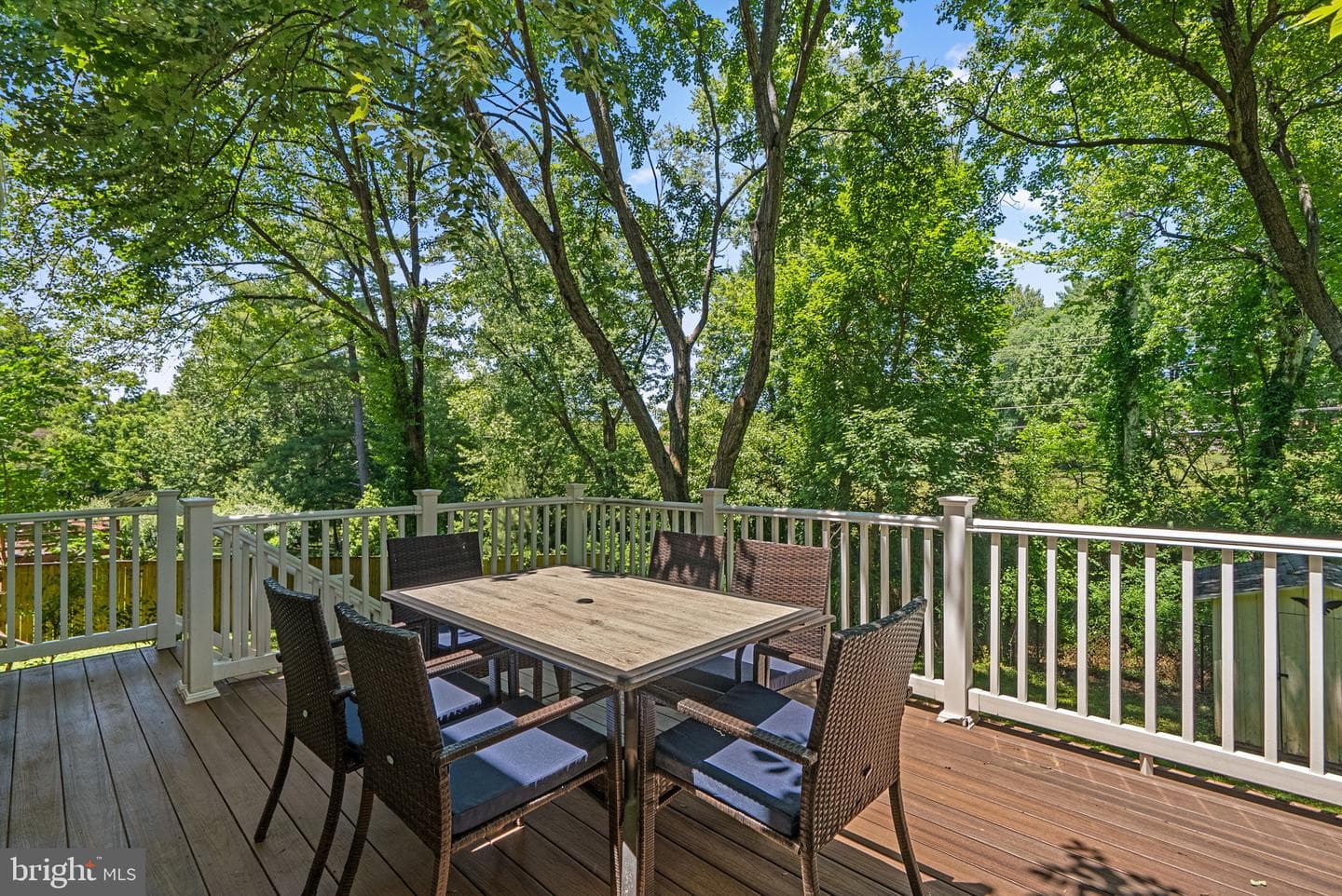 16716 Sioux Lane photo 10