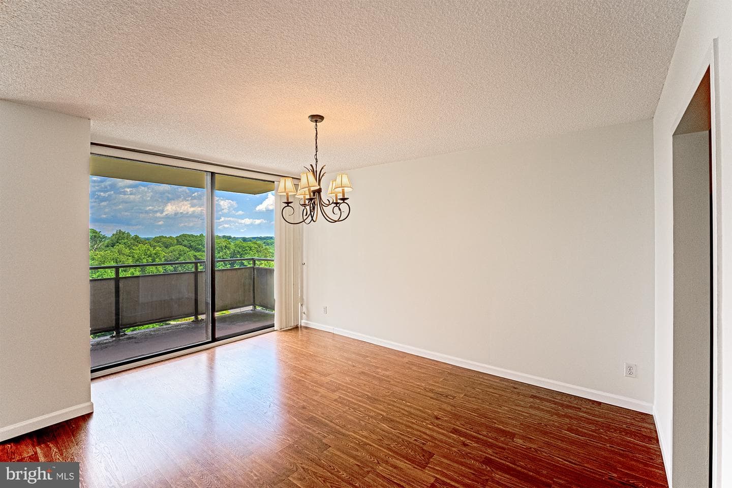 5225 Pooks Hill Road #721s photo 9