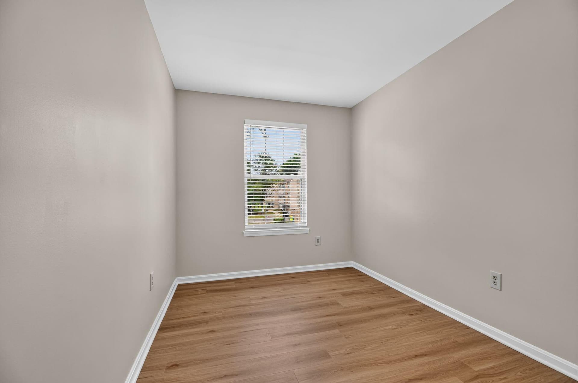 2513 Mcveary Court #10ad photo 11