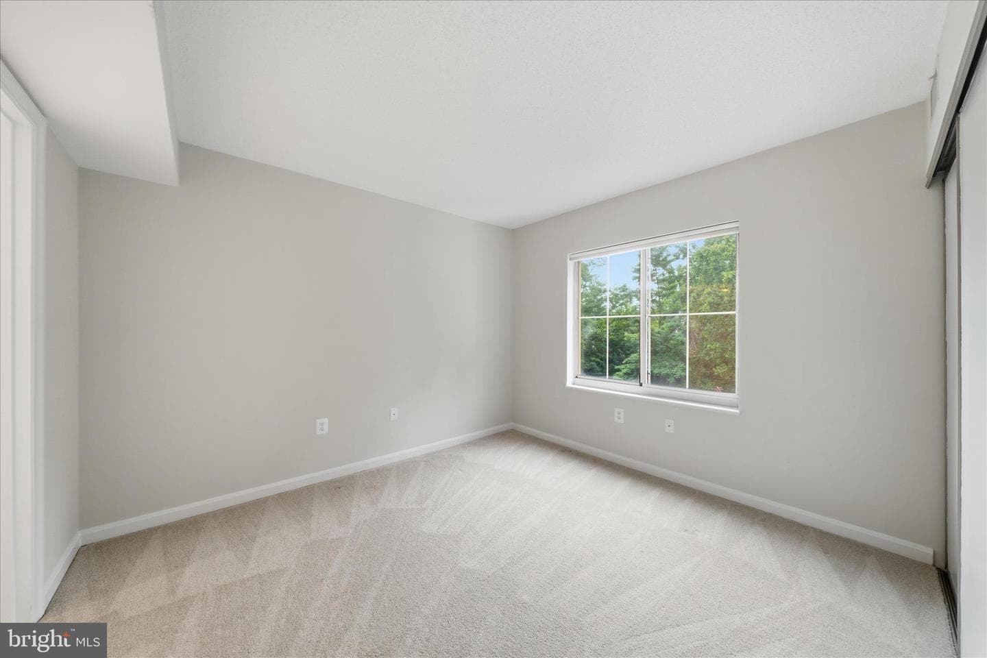 14809 Pennfield Circle #402 photo 22