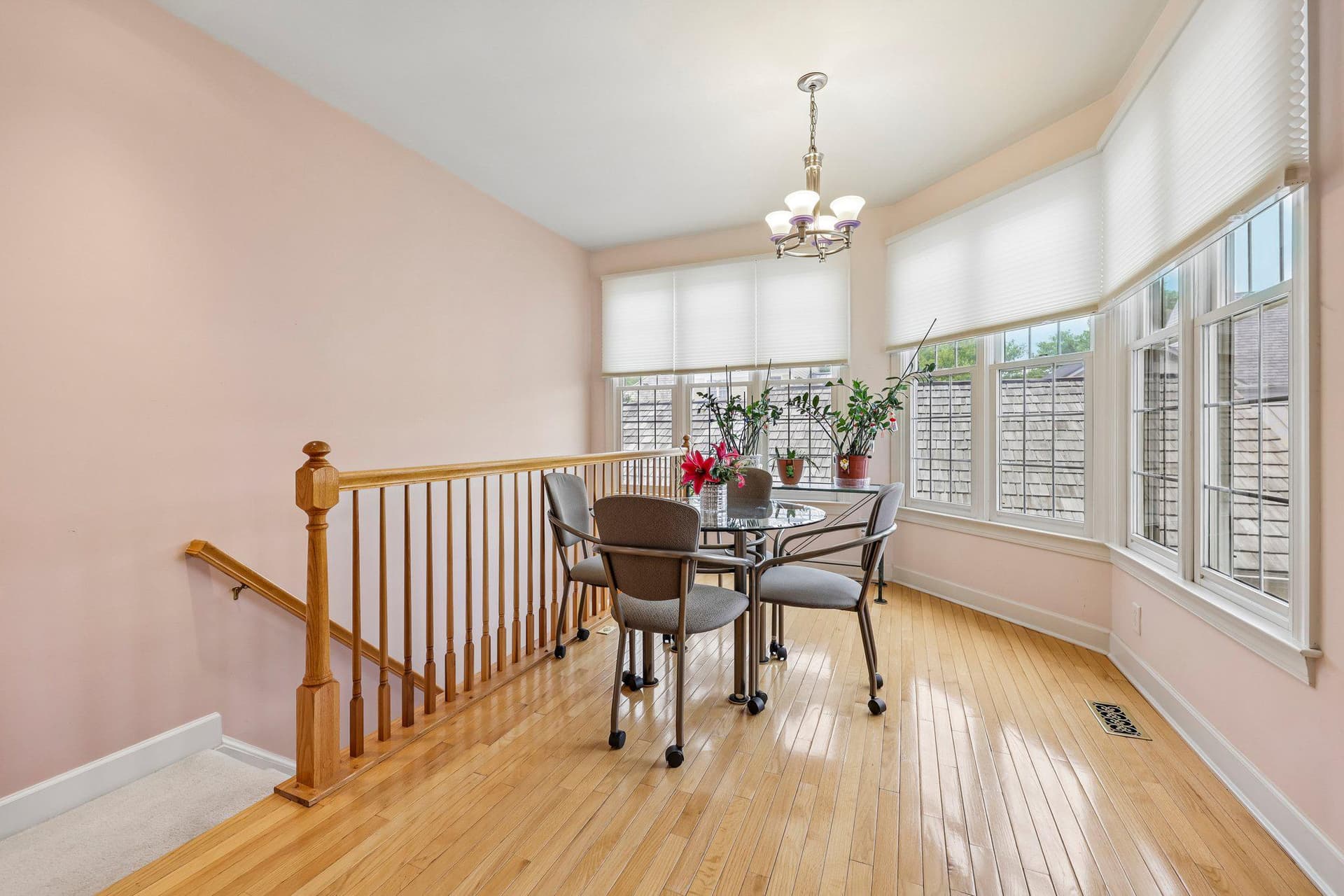 331 Alfandre Street photo 12