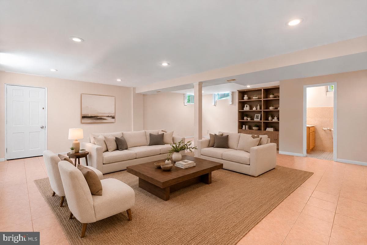 6023 Walhonding Road photo 21