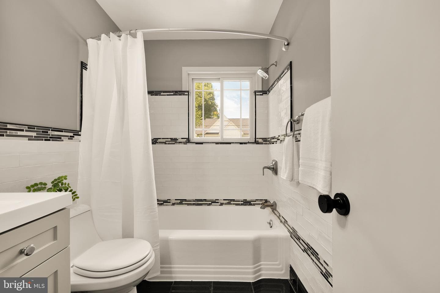 4717 Edgefield Road photo 21
