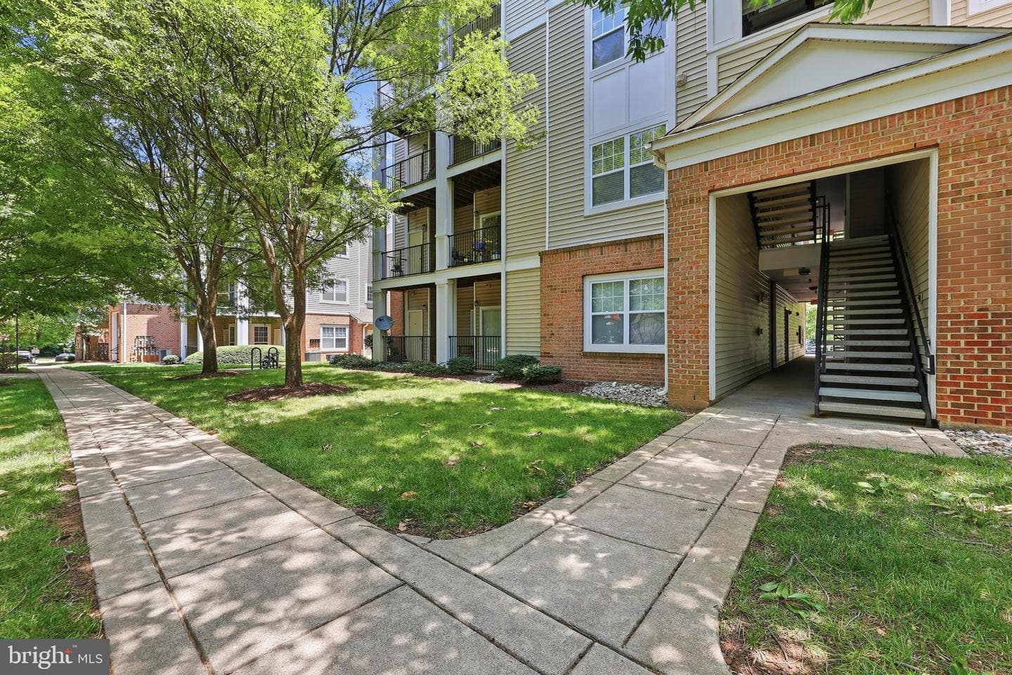 19623 Galway Bay Cir # 203 photo 44