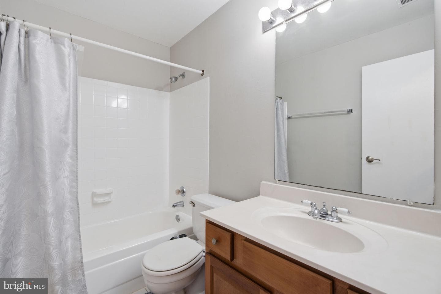 18516 Boysenberry Dr # 204 photo 21
