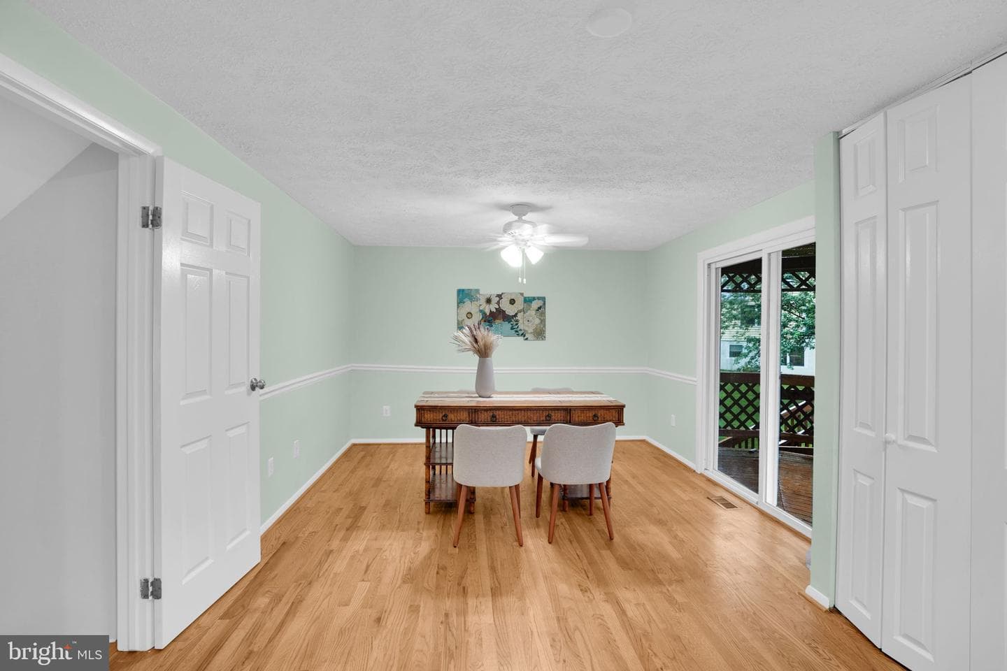 8604 Calypso Lane photo 9