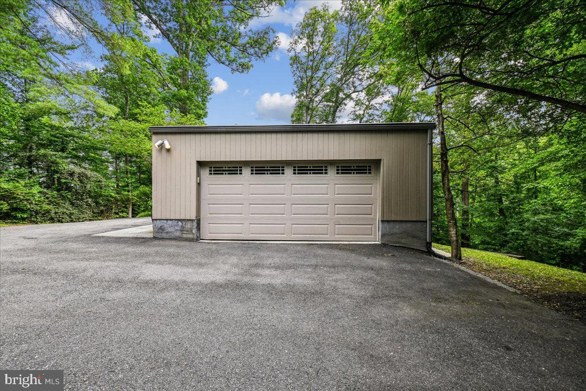 6620 Fernwood Court photo 66