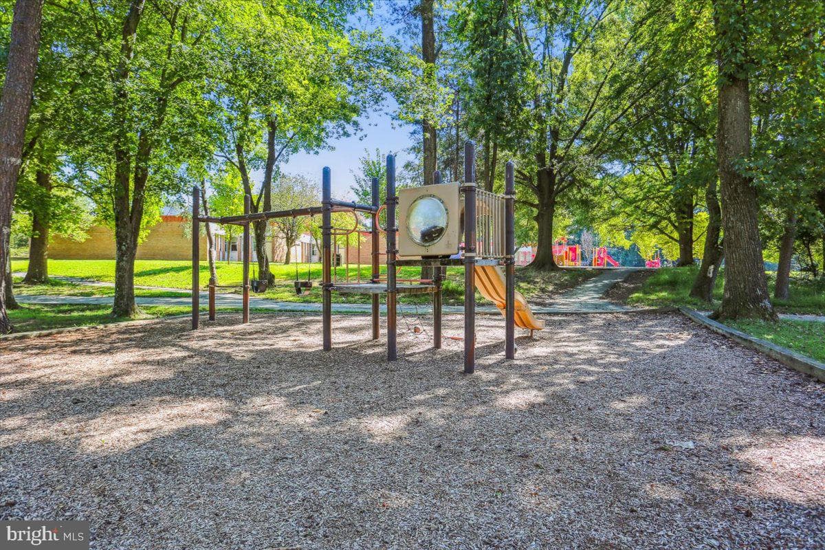 25 Tivoli Lake Court photo 53
