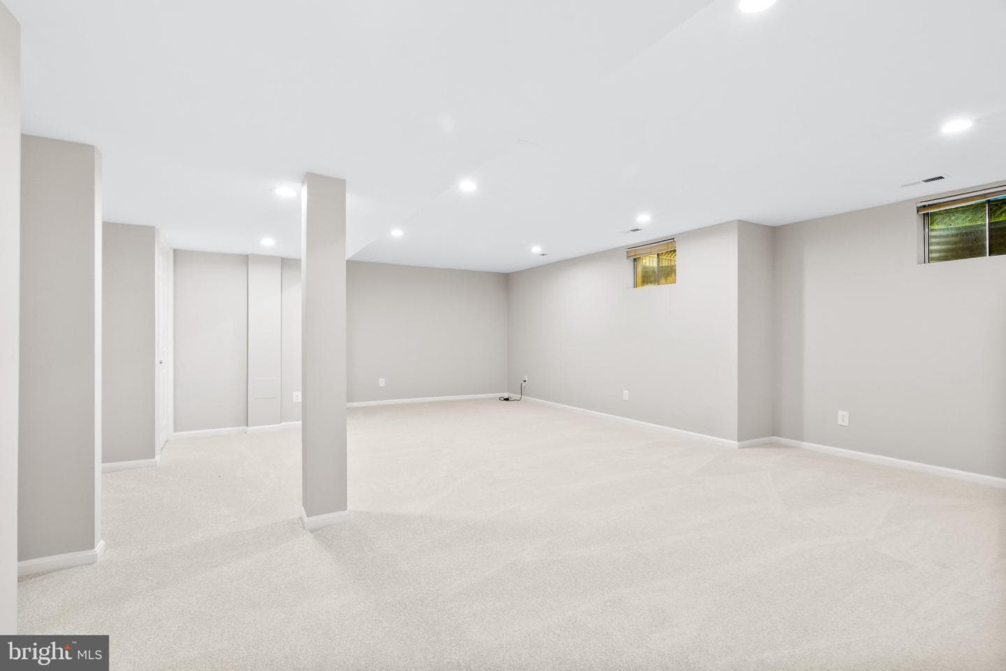 8329 Marketree Circle photo 36