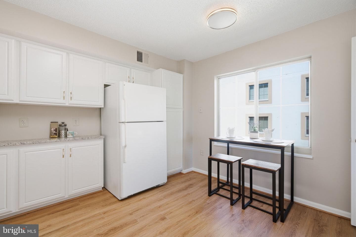 14805 Pennfield Circle #304 photo 15