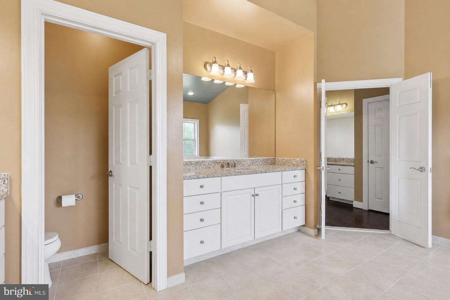 9010 Damascus Hills Lane photo 18