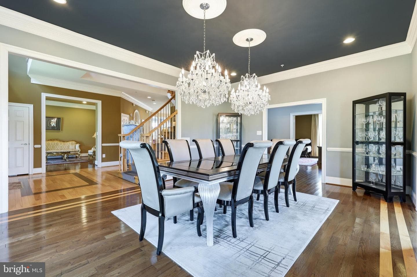 9010 Damascus Hills Lane photo 4