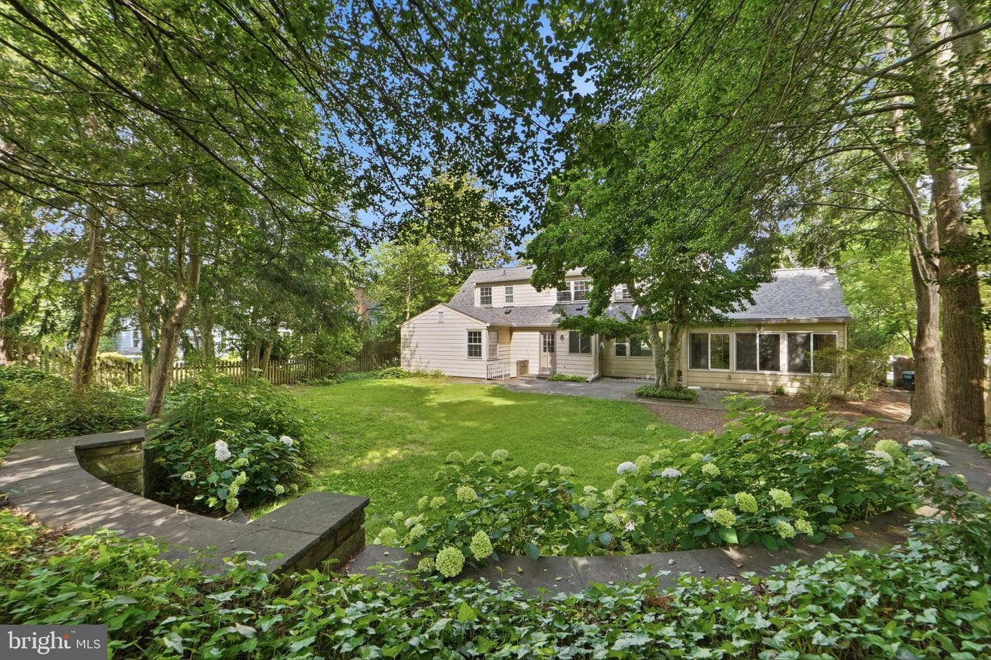 5910 Overlea Road photo 49