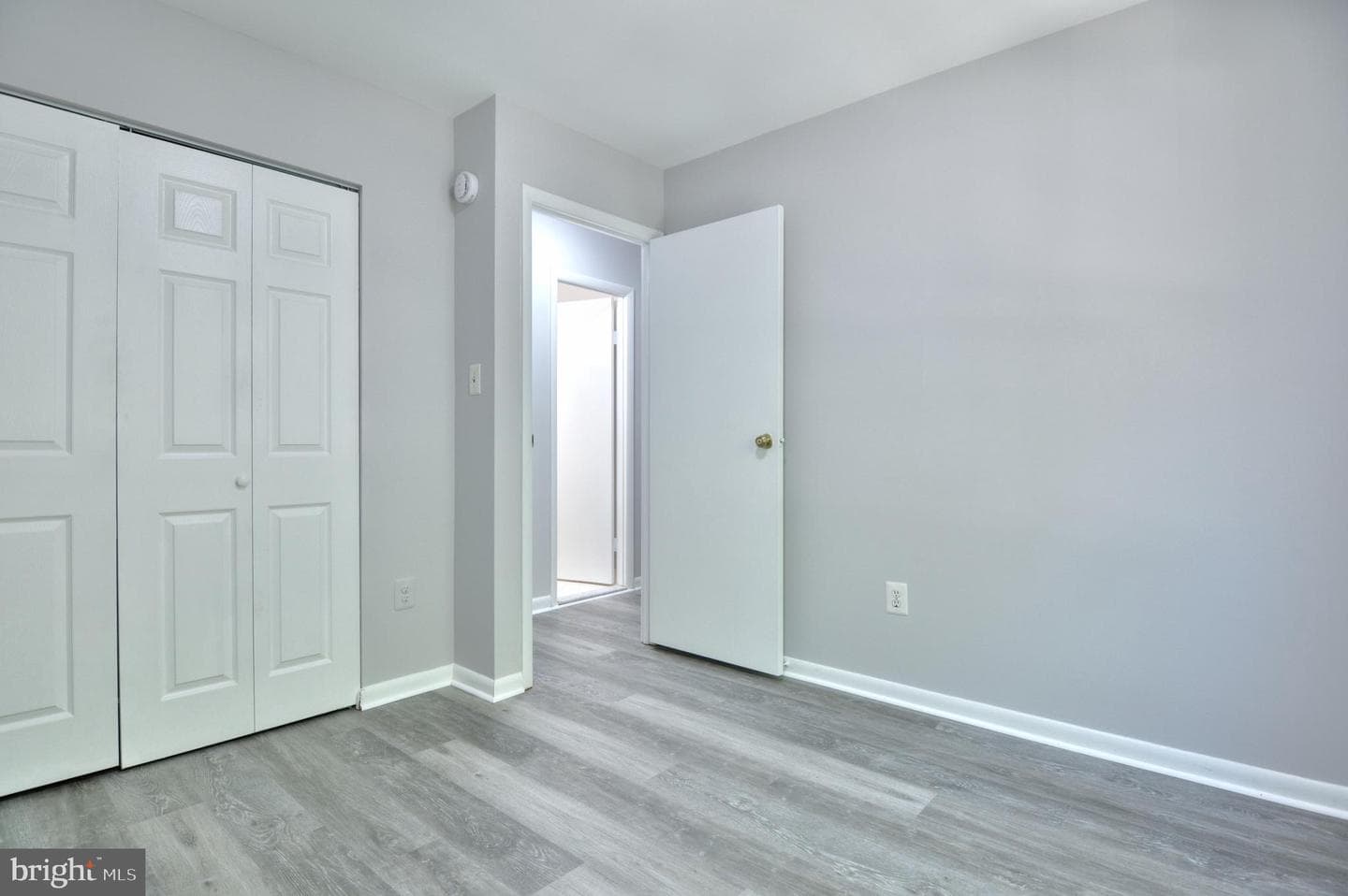 13326 Waterside Circle photo 25
