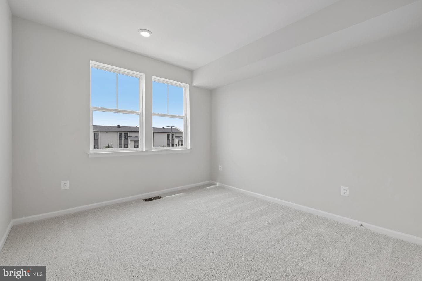 19542 Village Walk Drive photo 21