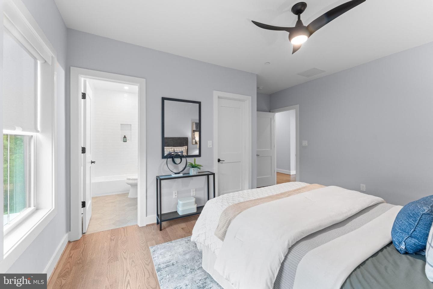 8104 Woodhaven Boulevard photo 35