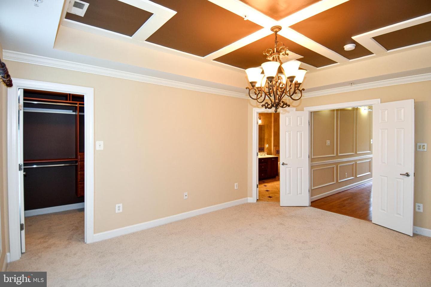 589 Cedar Spring Street photo 15