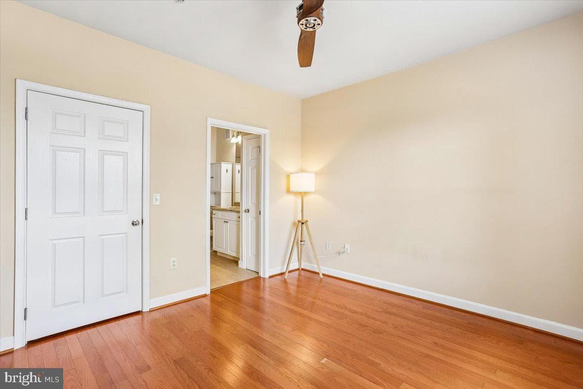 501 Hungerford Drive #105 photo 21