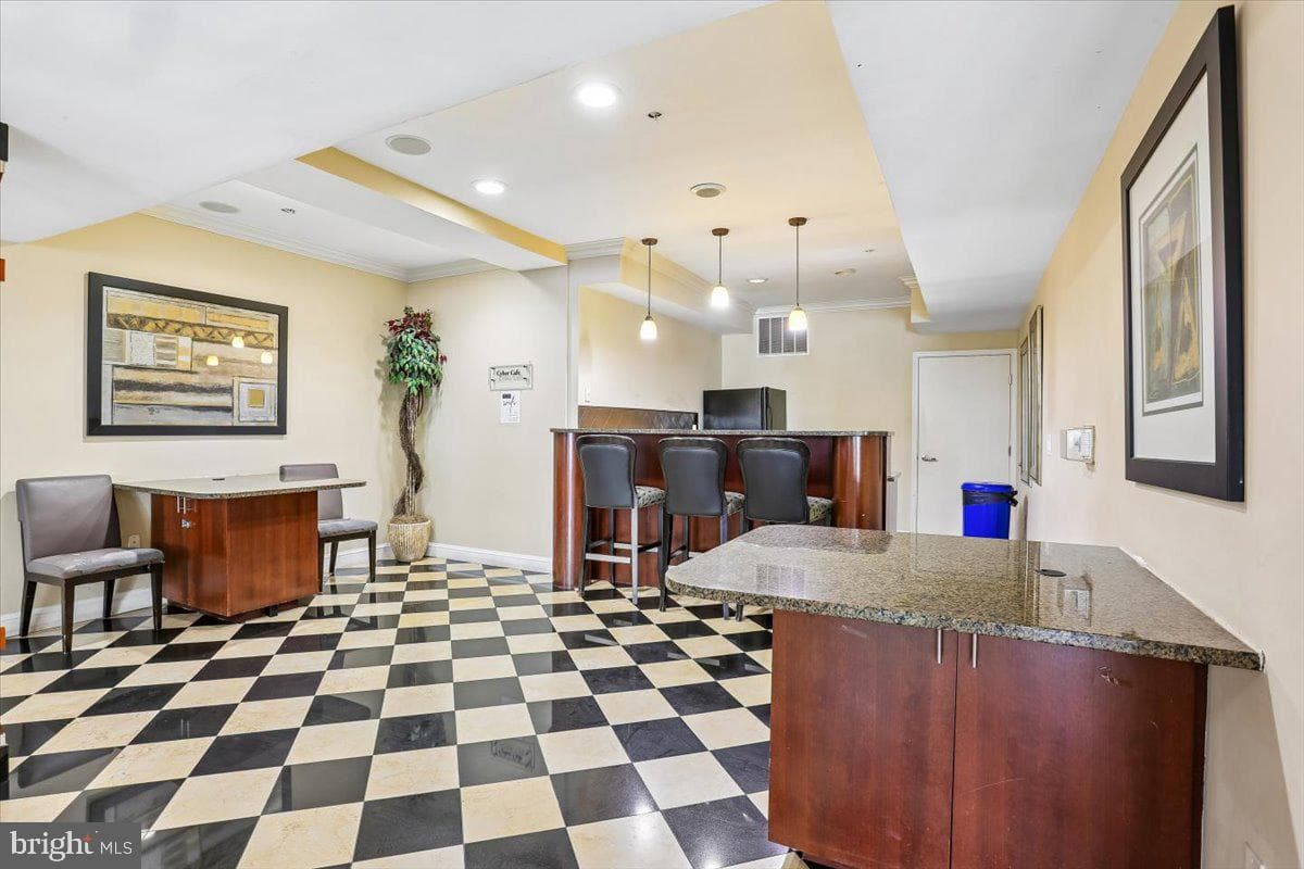 501 Hungerford Drive #105 photo 35