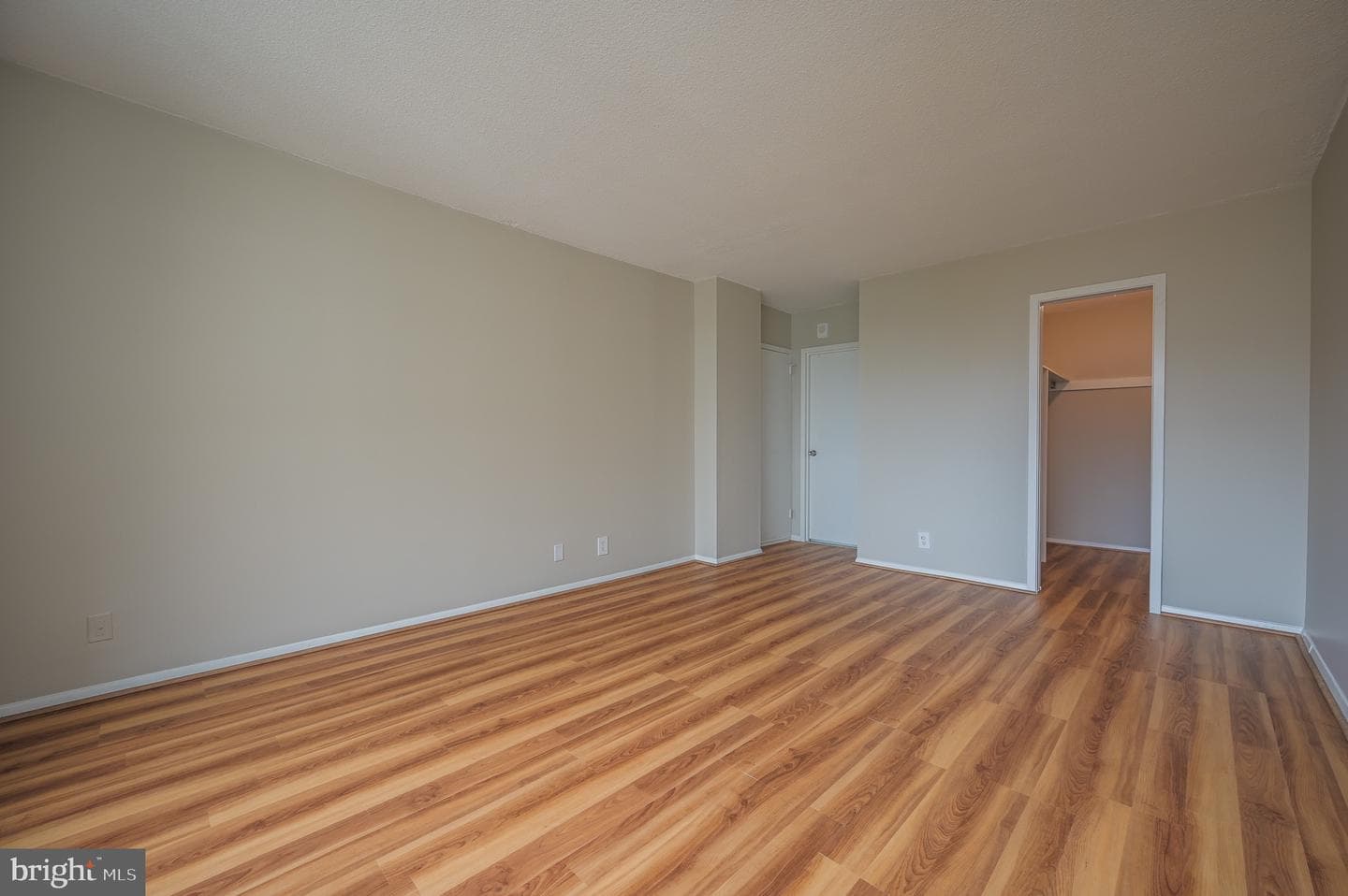4515 Willard Avenue #2219s photo 20