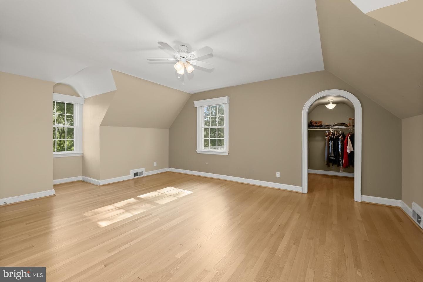16510 Batchellors Forest Road photo 35