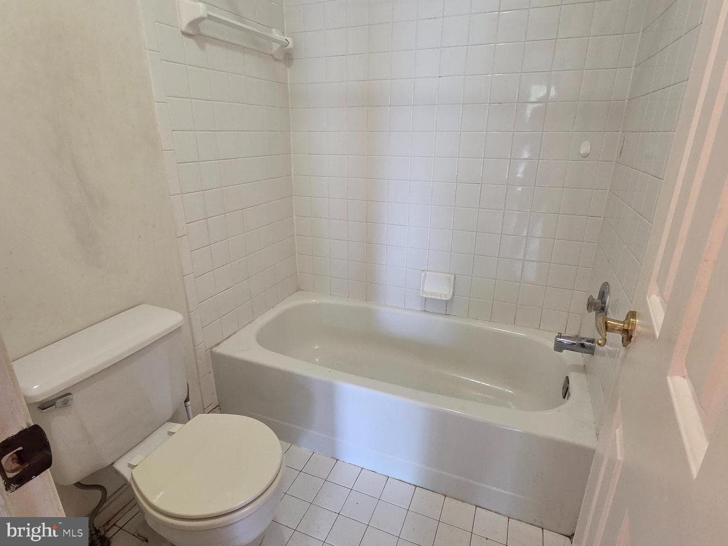1110 Arcola Avenue photo 15