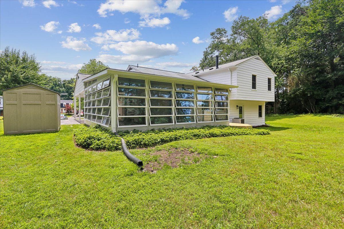 8607 Wild Olive Drive photo 32