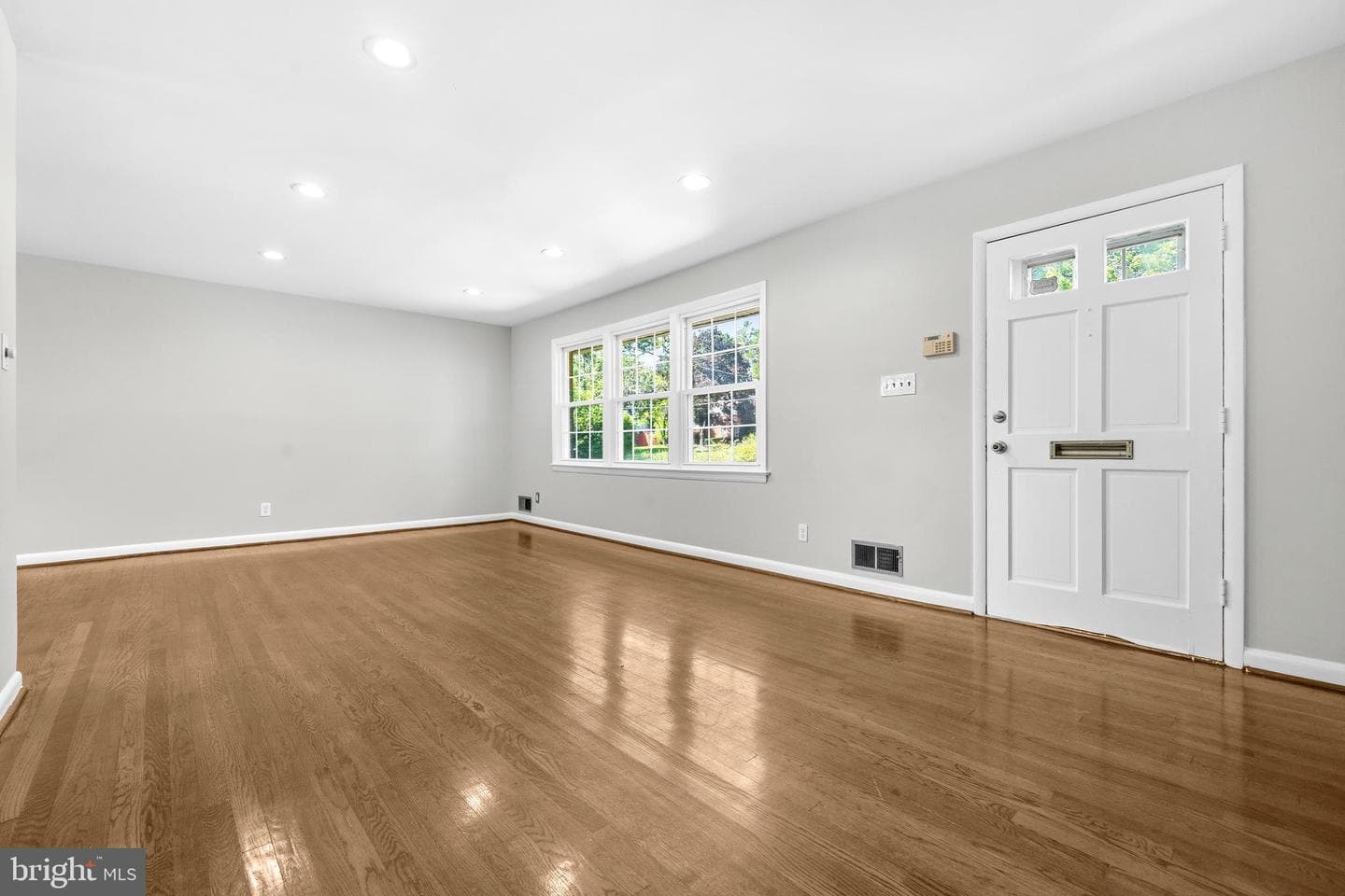 10802 Meadowhill Road photo 10