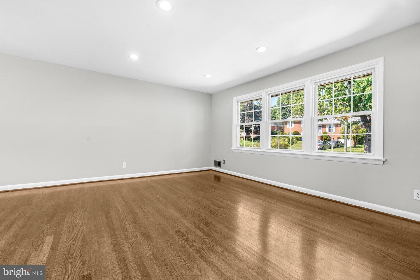 10802 Meadowhill Road photo 13