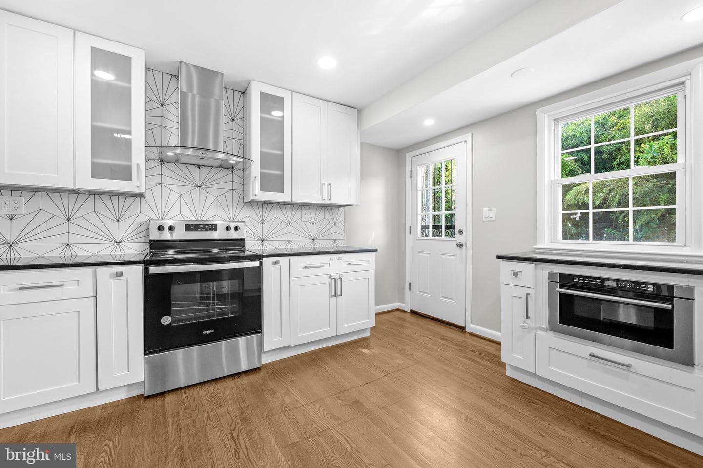 10802 Meadowhill Road photo 15