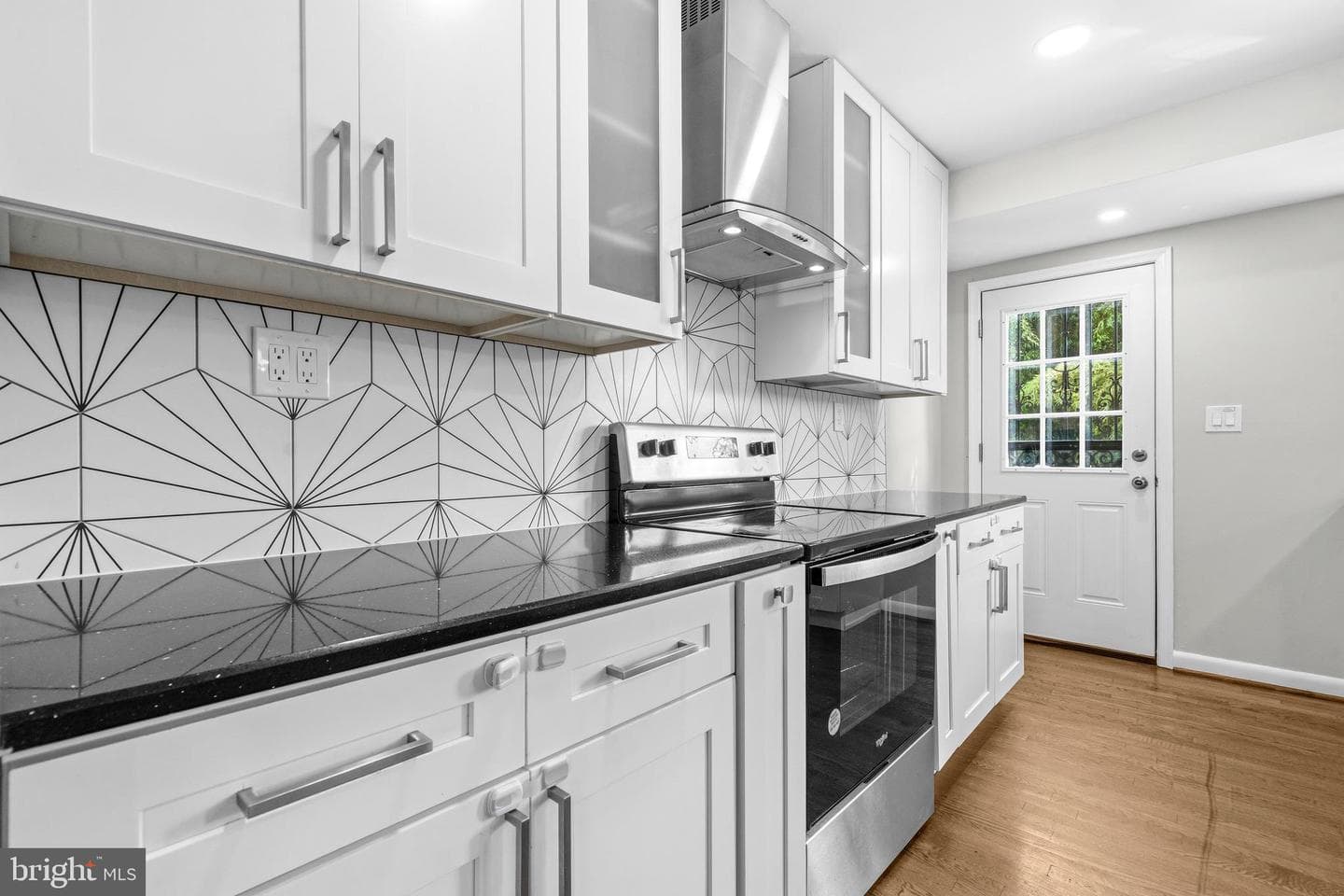 10802 Meadowhill Road photo 19