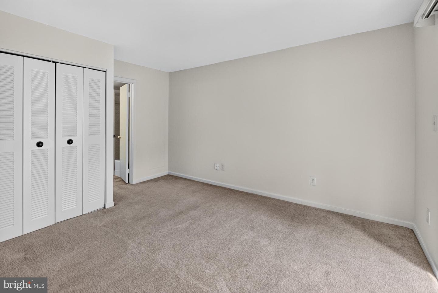 18430 Bishopstone Court #305 photo 25