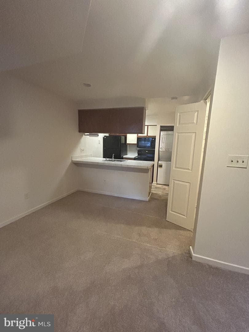 18430 Bishopstone Court #305 photo 3