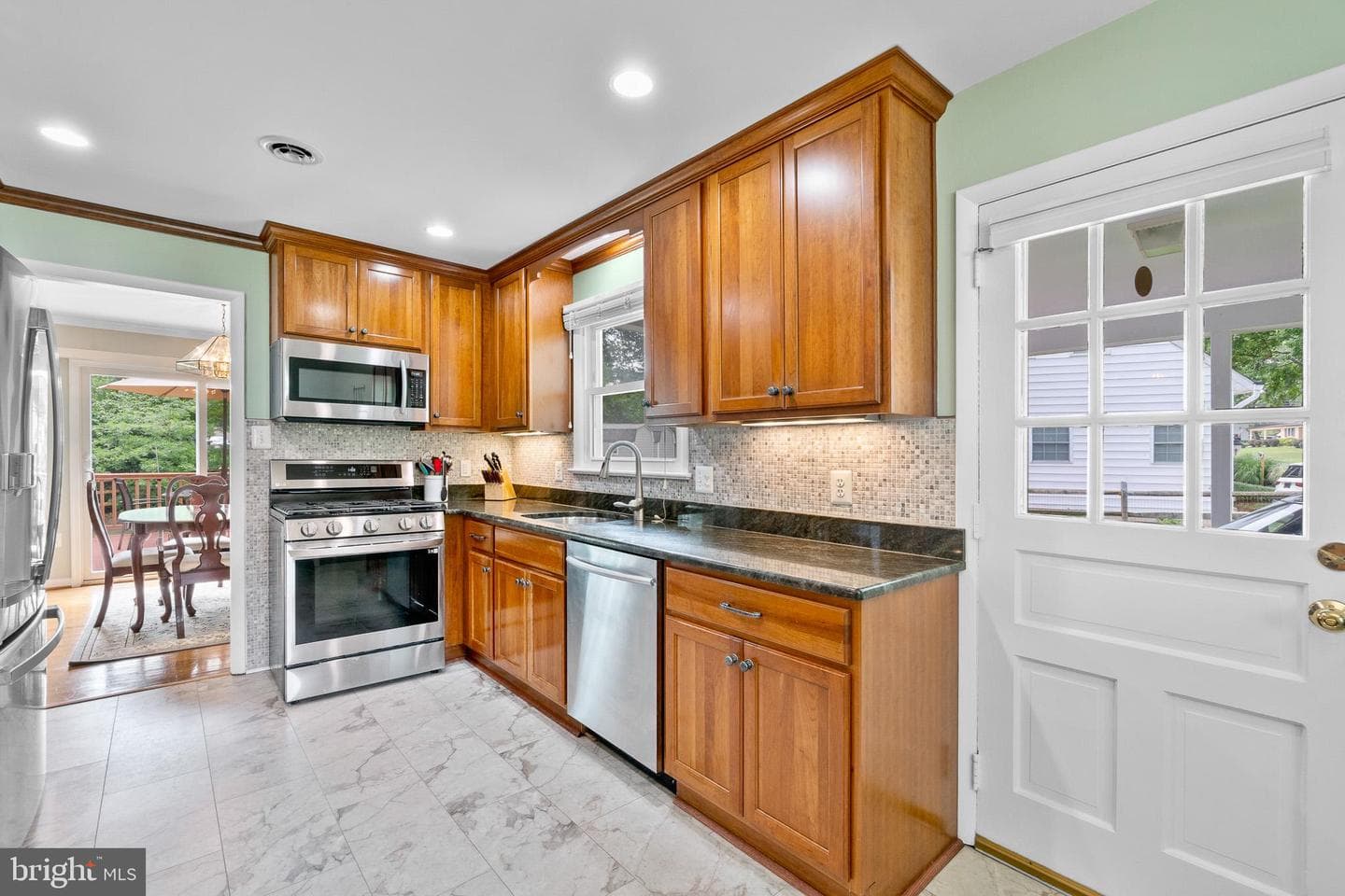 16517 Jilrick St photo 6