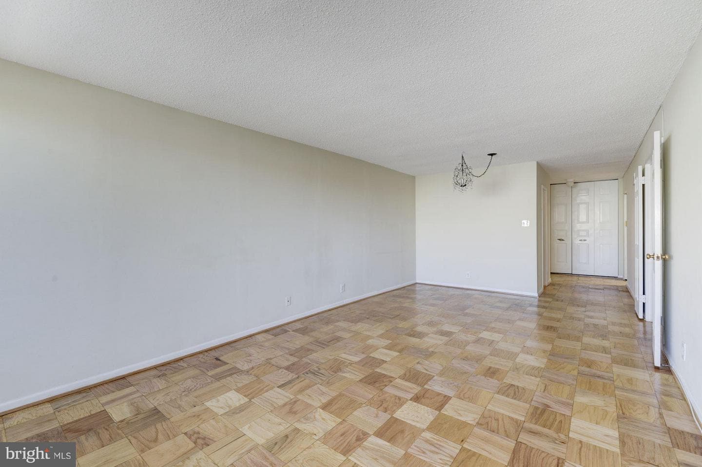 4601 Park Avenue #815q photo 4