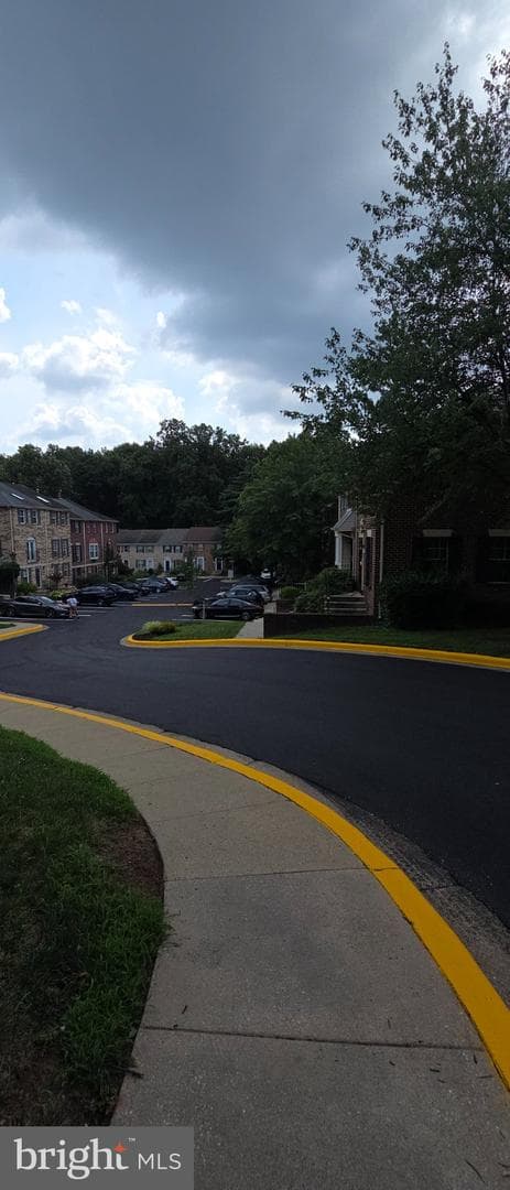 506 Pickwick Village Way photo 32