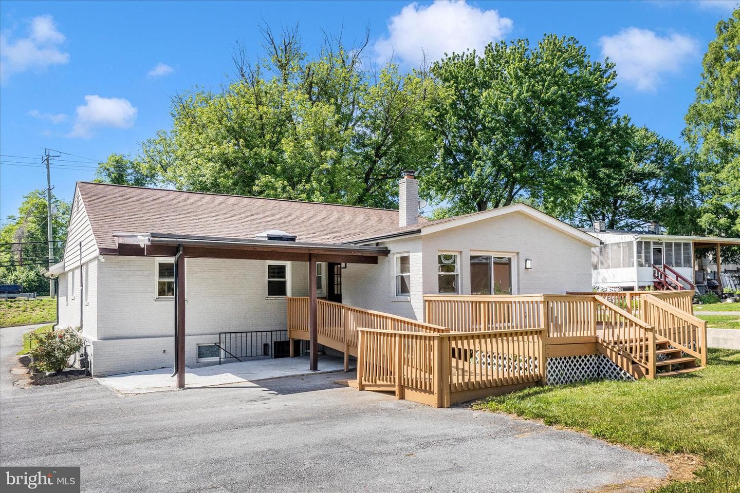 16215 Redland Rd photo 40